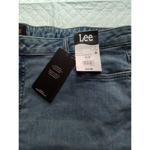 LEE Bermuda Denim Cut Off. New W/Tags 20M